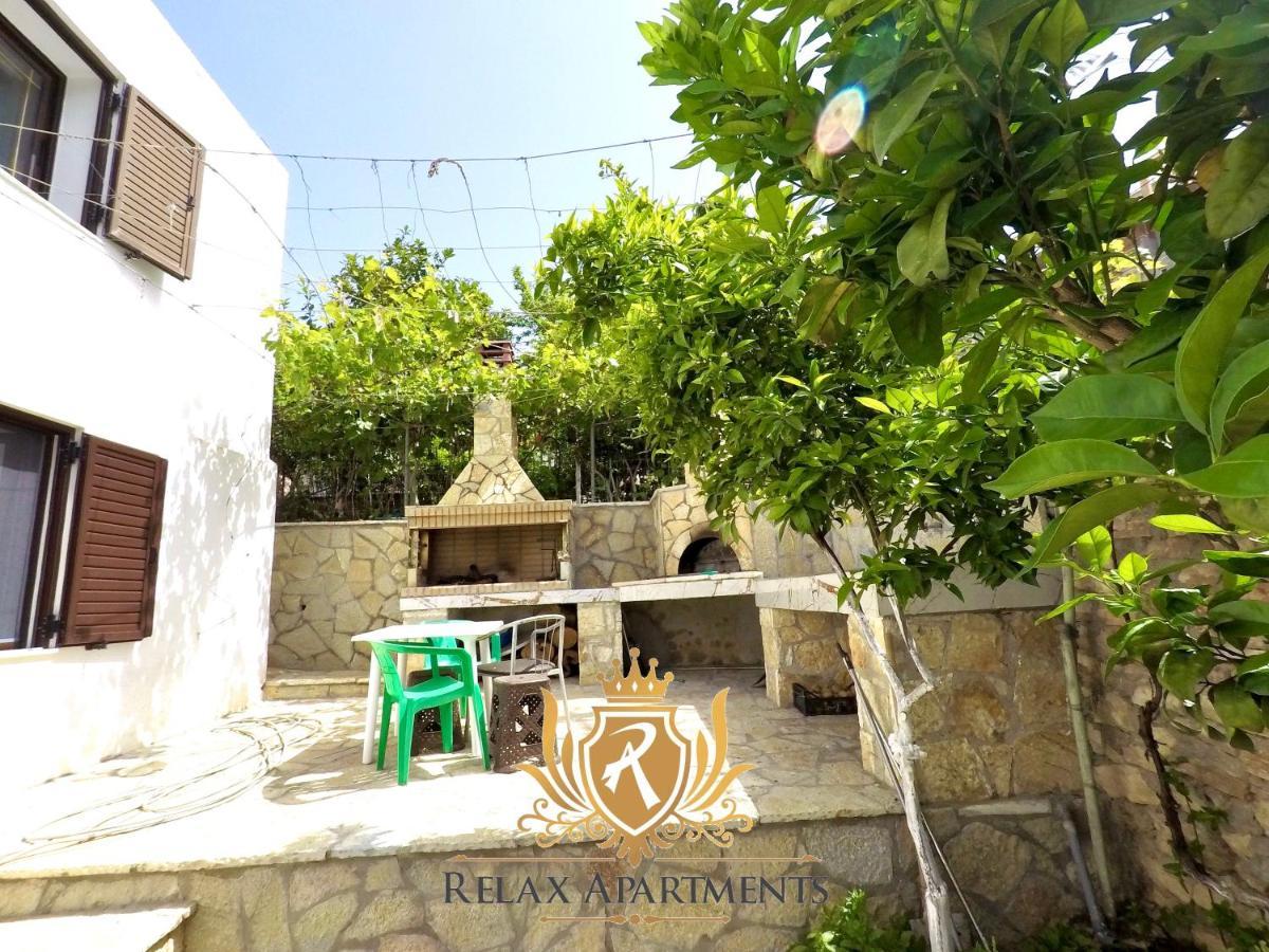Paradise Palm Incl Wifi Ac Parking Kitchenette Redesigned In July 2025 Dom wakacyjny Saranda